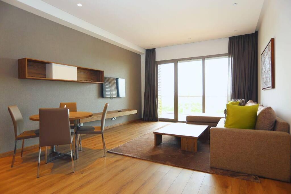 Luxury Apartment At Corniche , Seaview Close Beach Casablanca Exterior photo
